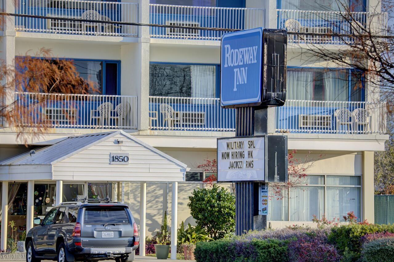 Motel 6 Norfolk, Va East Little Creek Bagian luar foto