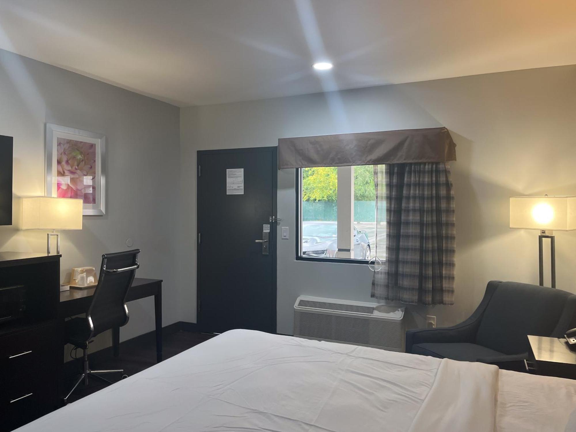 Motel 6 Norfolk, Va East Little Creek Bagian luar foto