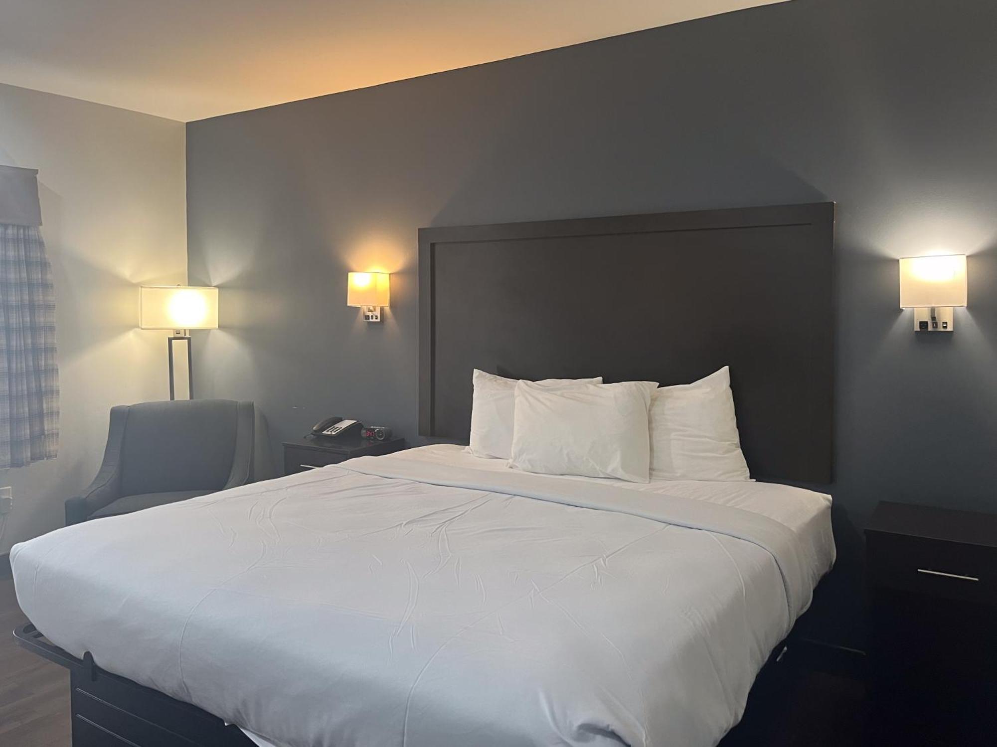 Motel 6 Norfolk, Va East Little Creek Bagian luar foto