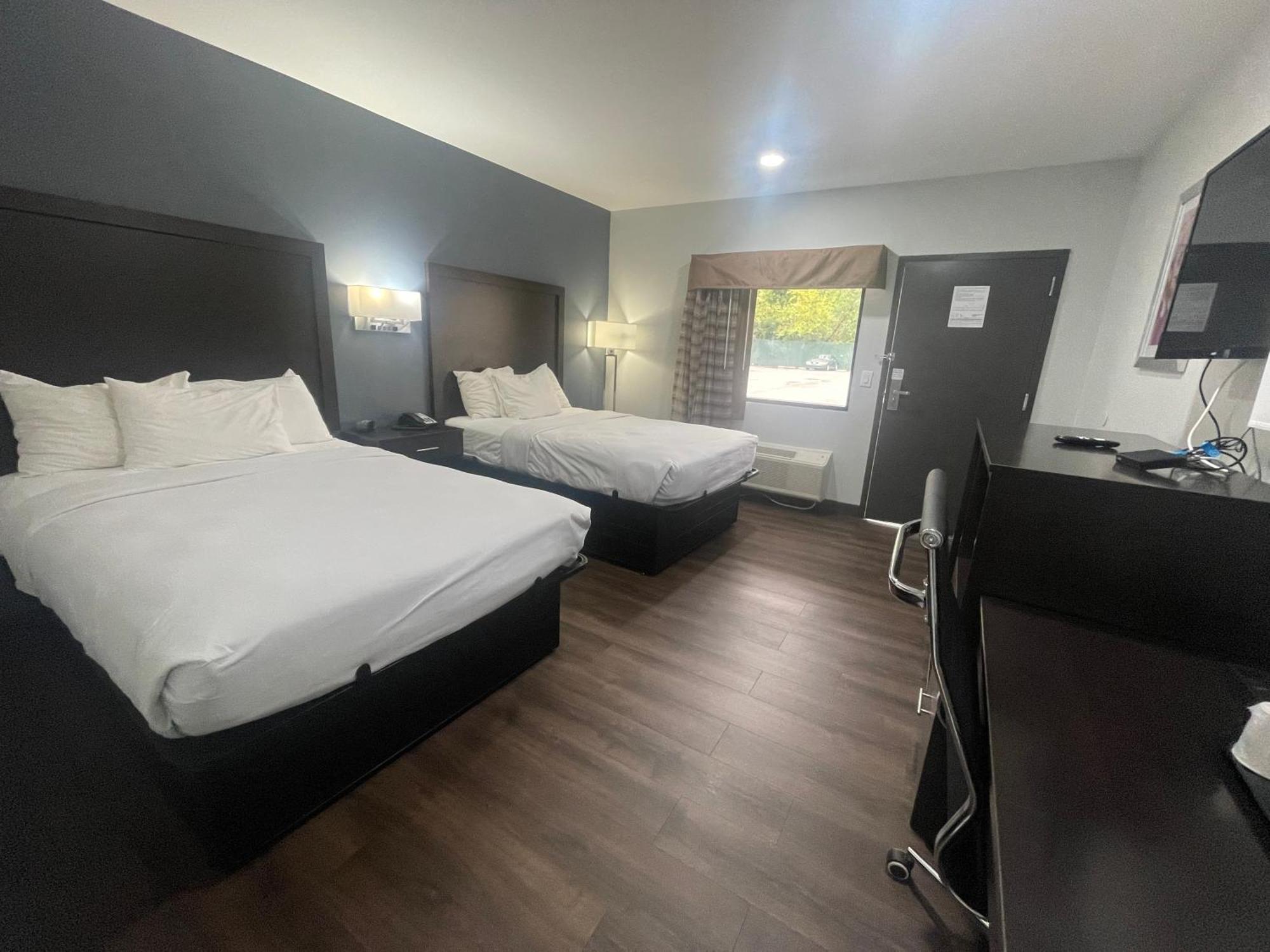 Motel 6 Norfolk, Va East Little Creek Bagian luar foto